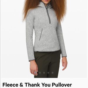 ‘Fleece & thank you’ size 4 lululemon